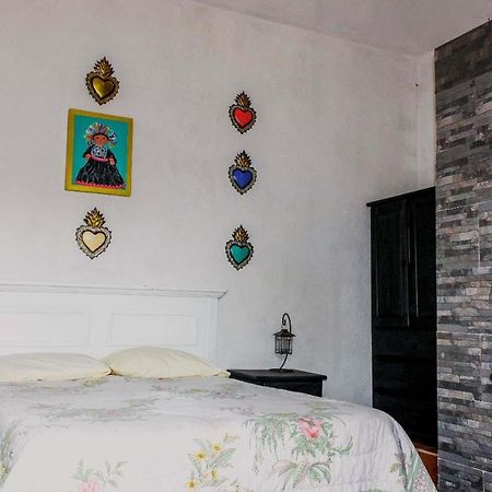 Bed and Breakfast Casa Loteria Альенде Экстерьер фото