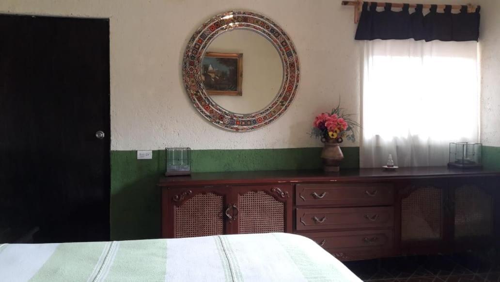 Bed and Breakfast Casa Loteria Альенде Экстерьер фото