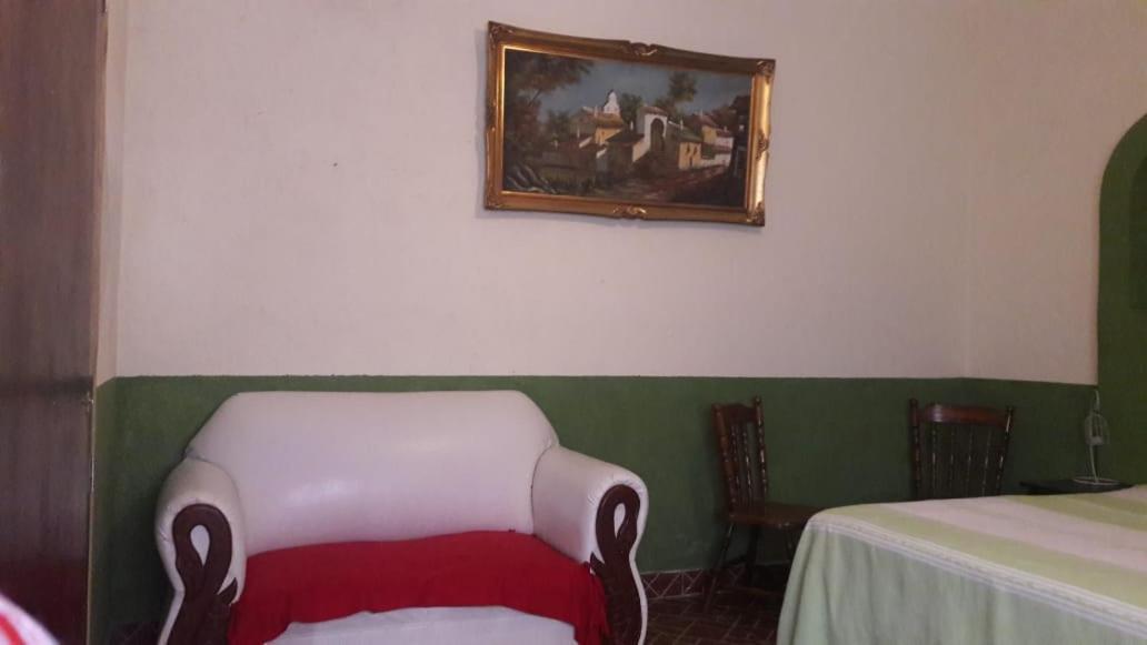 Bed and Breakfast Casa Loteria Альенде Экстерьер фото