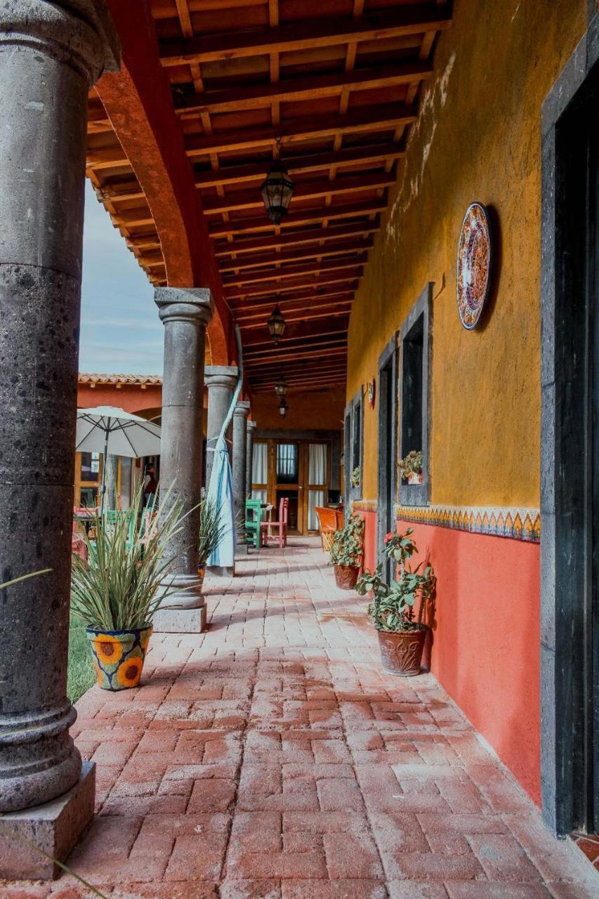 Bed and Breakfast Casa Loteria Альенде Экстерьер фото