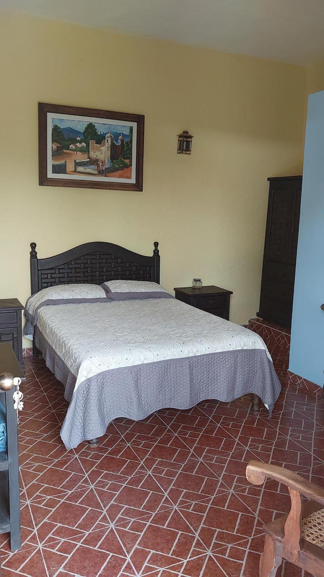 Bed and Breakfast Casa Loteria Альенде Экстерьер фото